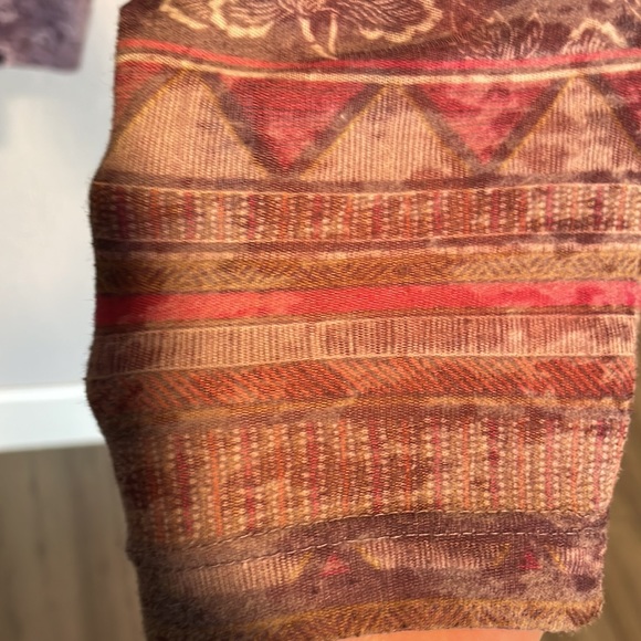Prana lightweight/sheer long sleeve tee with boho purple print & embroidery xs - Picture 4 of 6